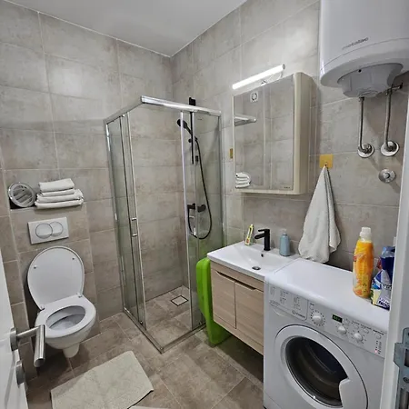 Gong Апартаменты *